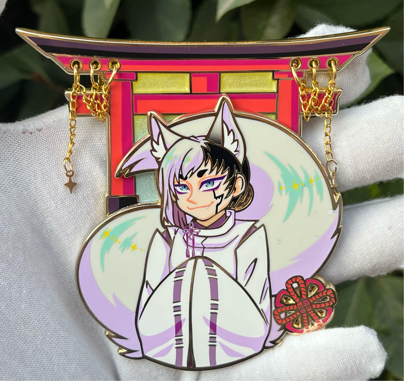 Kitsune Mentalist Pin